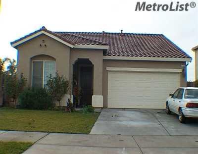 656 Otis Dr, Ripon, CA 95366 photo 1