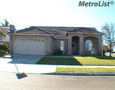 1406 Strawberry Dr, Ceres, CA 95307 photo 1