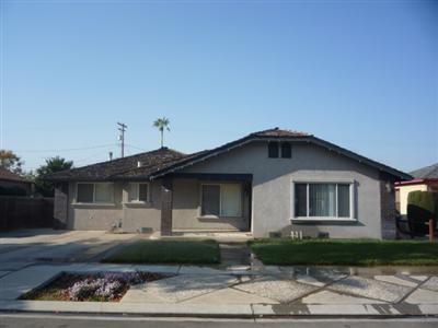 2717 Kay St, Ceres, CA 95307 photo 1