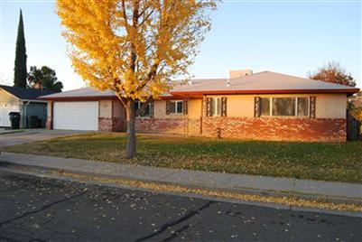 381 Pacemaker Dr, Atwater, CA 95301 photo 1