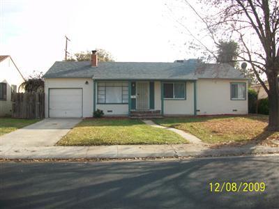242 E Downs St, Stockton, CA 95204 photo 1