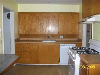 242 E Downs St, Stockton, CA 95204 photo 3