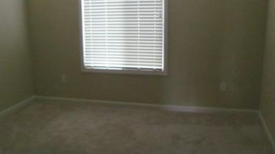 2124 St Peters Ct, Modesto, CA 95355 photo 5
