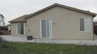 2124 St Peters Ct, Modesto, CA 95355 photo 3
