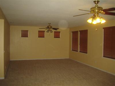 7733 Charmain Ct, Antelope, CA 95843 photo 2