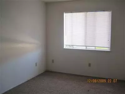 455 Cherry Ln #l, Manteca, CA 95337 photo 3