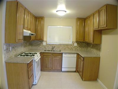 2908 10th St, Ceres, CA 95307 photo 2
