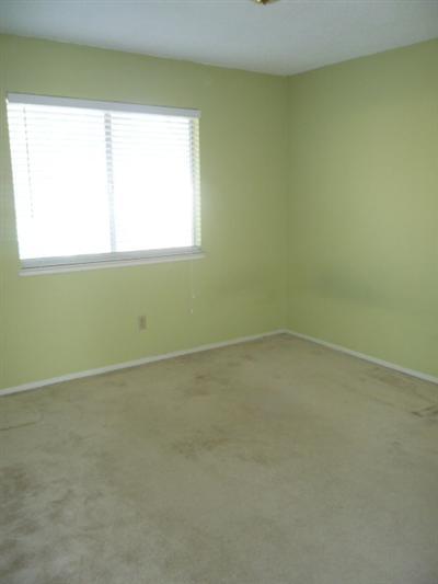 1808 Clarence Dr, Modesto, CA 95358 photo 4