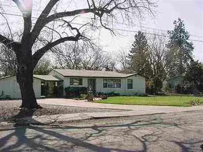 975 Ellene Ave, Chico, CA 95926 photo 1