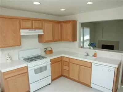1762 Bellis Ct, Olivehurst, CA 95961 photo 2