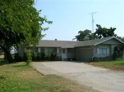 2122 Larkin, Biggs, CA 95917 photo 1
