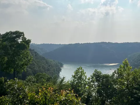 lot5 Obey River Shrs, Byrdstown, TN 38549