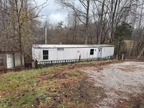 6430 Sulfur Ridge Rd, Bloomington Springs, TN 38545