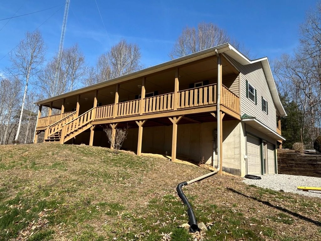 155 Stewart Rd  