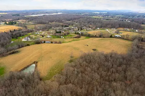 3889 Baxter Rd, Baxter, TN 38544 photo 1