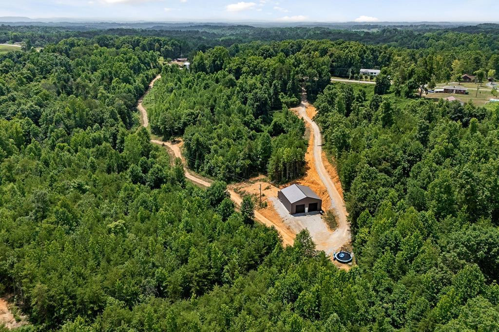 2222 Hilham Hwy  