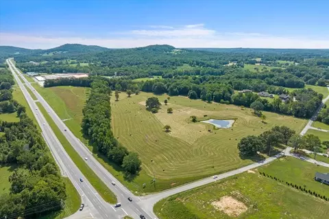 30 W Ac W Paron Rd, Cookeville, TN 38506