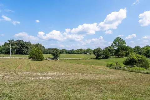 1036 E Cole Rd, Quebeck, TN 38579 photo 1