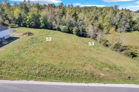 2600 Whispering Oak Ln, Cookeville, TN 38501