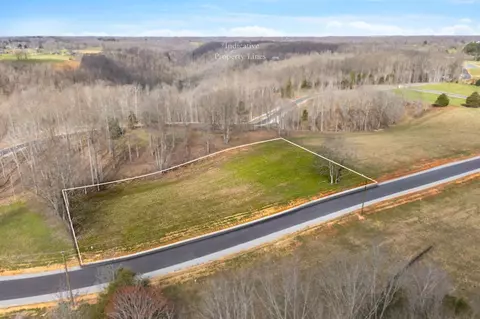 5860 Canoe Way, Baxter, TN 38544 photo 4