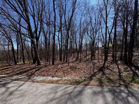 127 Baltusrol Rd, Crossville, TN 38558