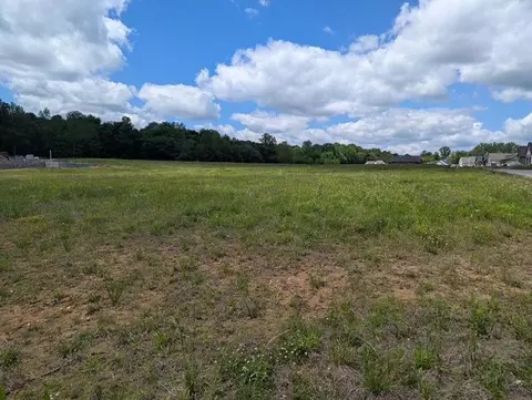 6950 Honeysuckle Trl, Baxter, TN 38544