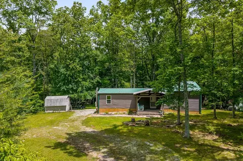 1048 Sitting Bull Pt, Crossville, TN 38572