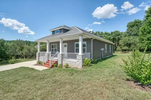 177 Hidden River Ave, Sparta, TN 38583
