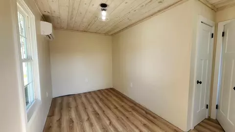 Bedroom - 544 Owsley St, Burkesville, KY 42717 photo 1 of 1
