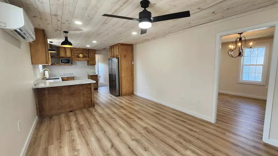 Other - 544 Owsley St, Burkesville, KY 42717 photo 6 of 15