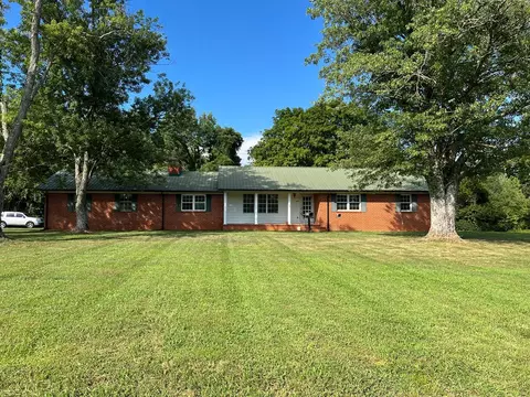 295 NW Amon Rd, Sparta, TN 38583