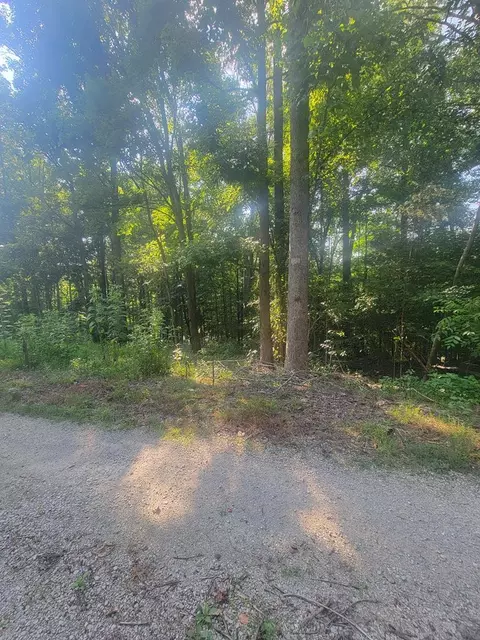 5395 Eastport Dock Rd, Monroe, TN 38573