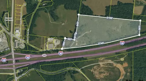 1360 S 1st Ave, Baxter, TN 38544