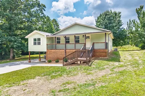 912 Jackson Ave, Monterey, TN 38574