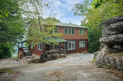 331 E Sunset Blvd, Allons, TN 38541