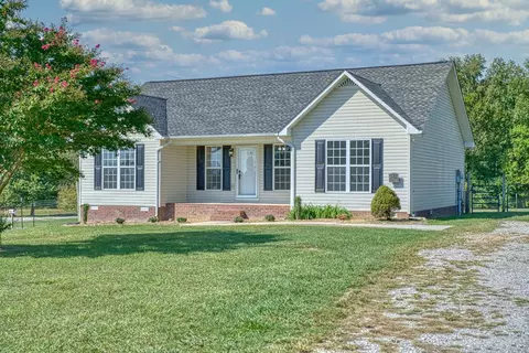 6202 Cheyenne Trl, Baxter, TN 38544 photo 1