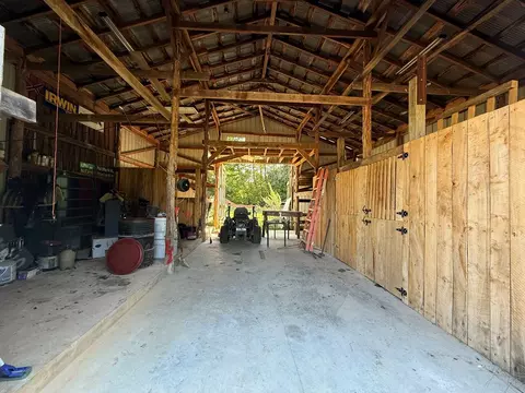 Exterior - 78 Nora Loop, Alpha, KY 42603 photo 6 of 13