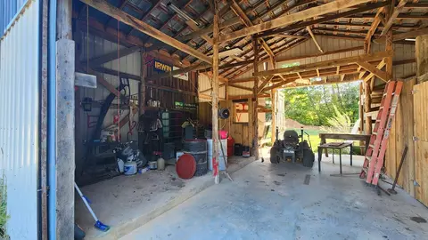 Exterior - 78 Nora Loop, Alpha, KY 42603 photo 4 of 13