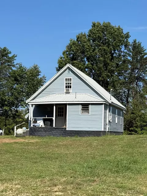 Exterior - 78 Nora Loop, Alpha, KY 42603 photo 9 of 13