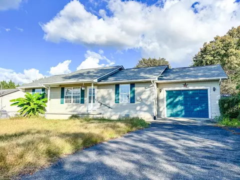 1252 Cook Rd, Crossville, TN 38555