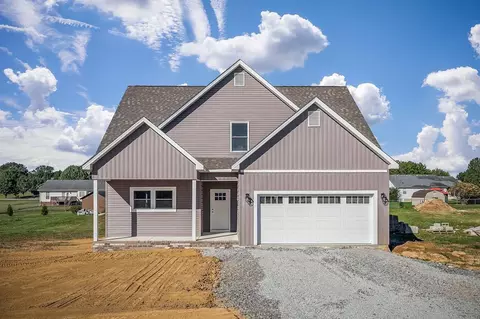 1775 Creekside Dr, Cookeville, TN 38506