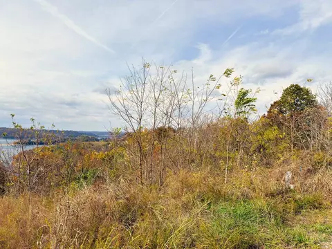 5 5f Trout Ln # F, Hilham, TN 38568