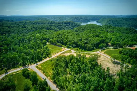 lot40 S Peninsula Edge Ct, Sparta, TN 38583