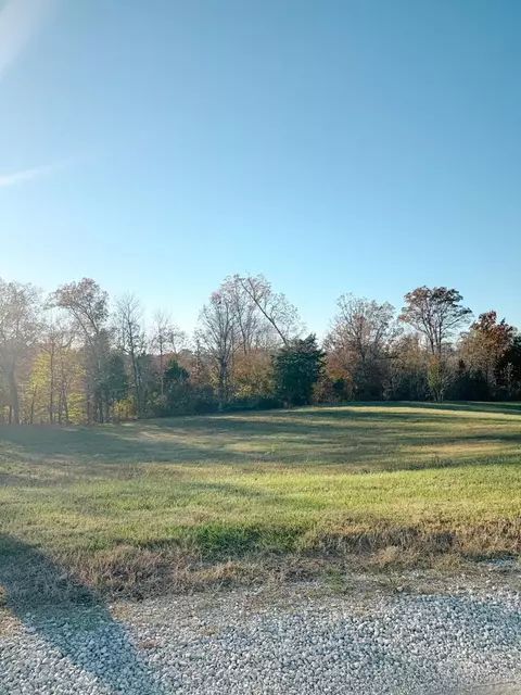 172 Black Horse Trl, Sparta, TN 38583