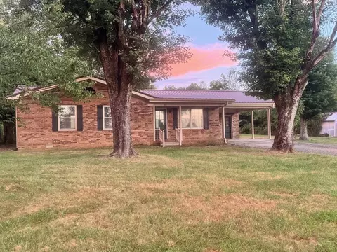 389 4th Ave, Cookeville, TN 38506