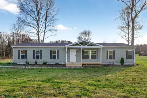 940 Kinniard Rd, Cookeville, TN 38506