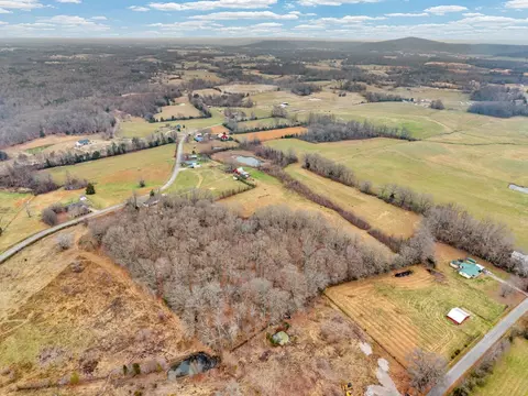 View/Area - Undisclosed, Walling, TN 38587 photo 8 of 15