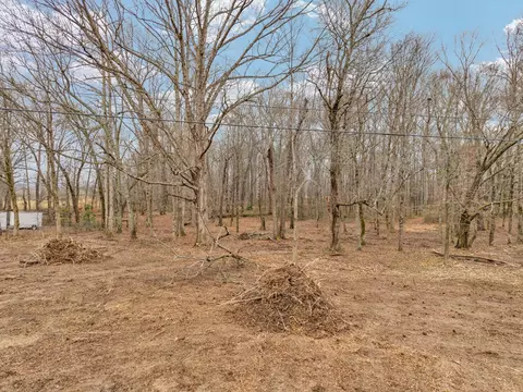 Exterior - Undisclosed, Walling, TN 38587 photo 2 of 2
