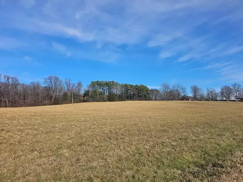 8 82 Ac Salem Rd, Cookeville, TN 38501