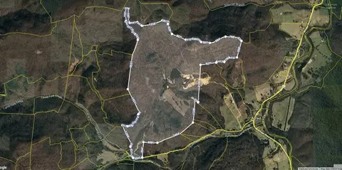 700 Ac Puncheon Creek Ln, Allred, TN 38542